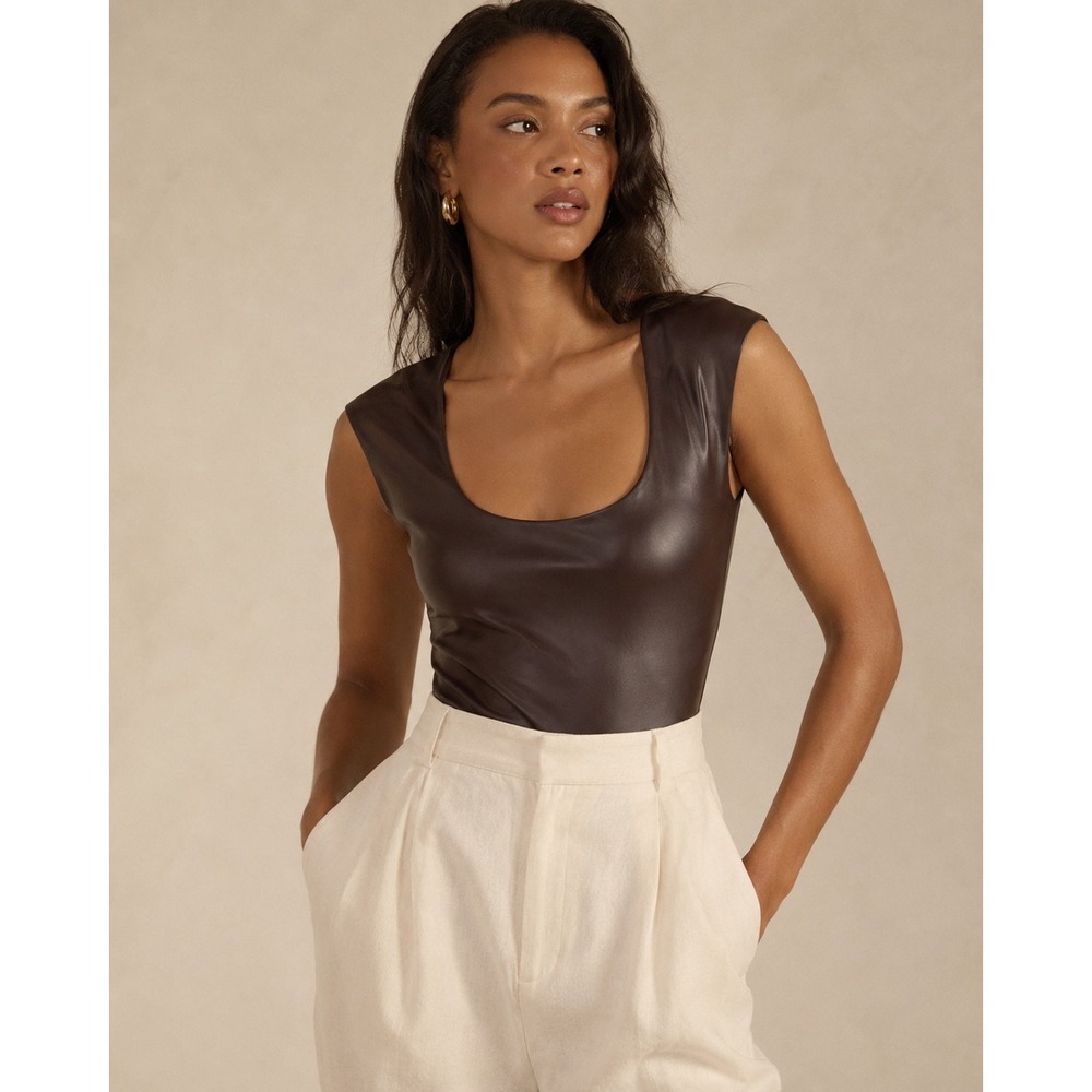 Express Body Contour Faux Leather Bodice Scoop Neck Bodysuit Brown XL NWT